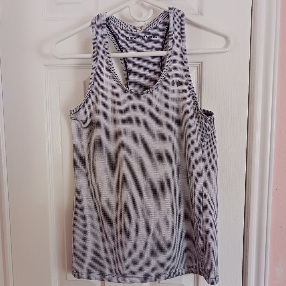 UNDER ARMOUR RACER BACK TOP